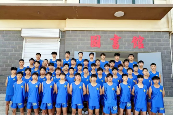 15岁的小孩不爱上学能送到封闭武术学校吗？