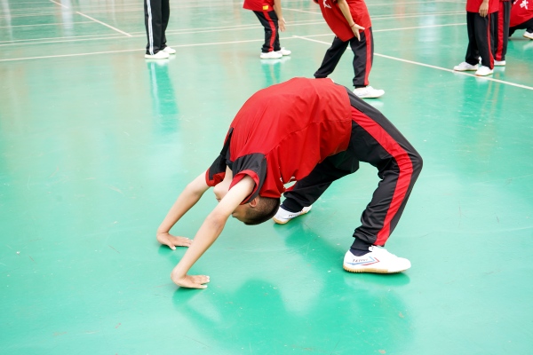 嵩山少林封闭武术学校有寒暑假吗？